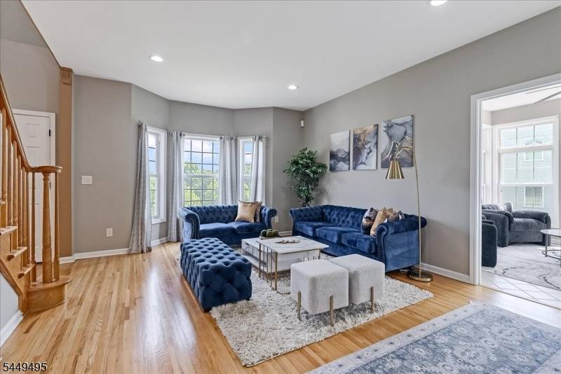15 Ascot Ln, Byram Twp., NJ 07871