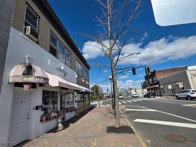 200 S Main St, Manville Boro, NJ 08835