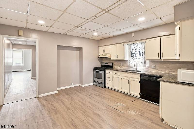 39 La France Ave, Bloomfield Twp., NJ 07003