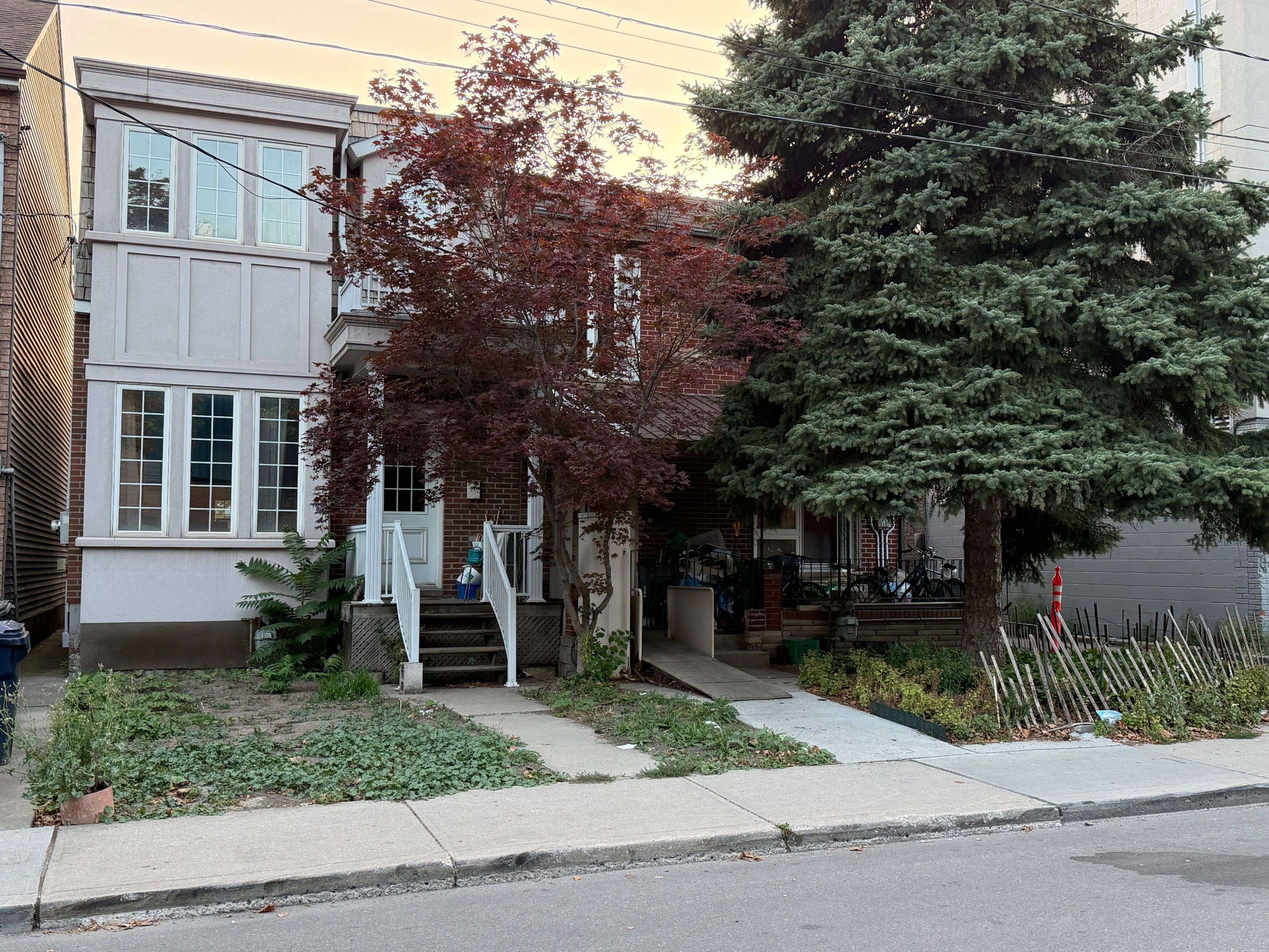 70 Lippincott ST, Toronto C01, ON M5T 2R5