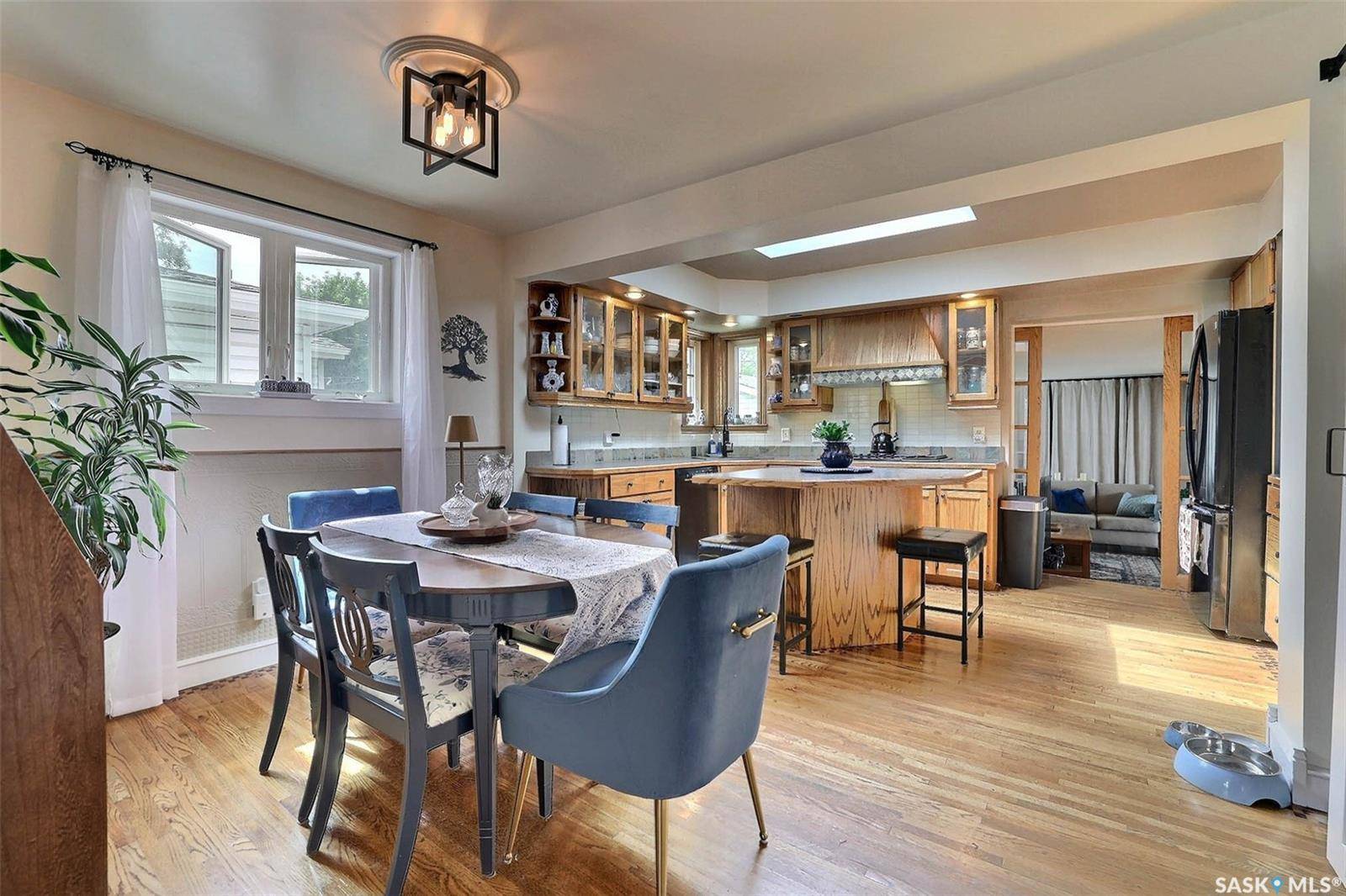 924 Campbell STREET, Regina, SK S4T 5P3