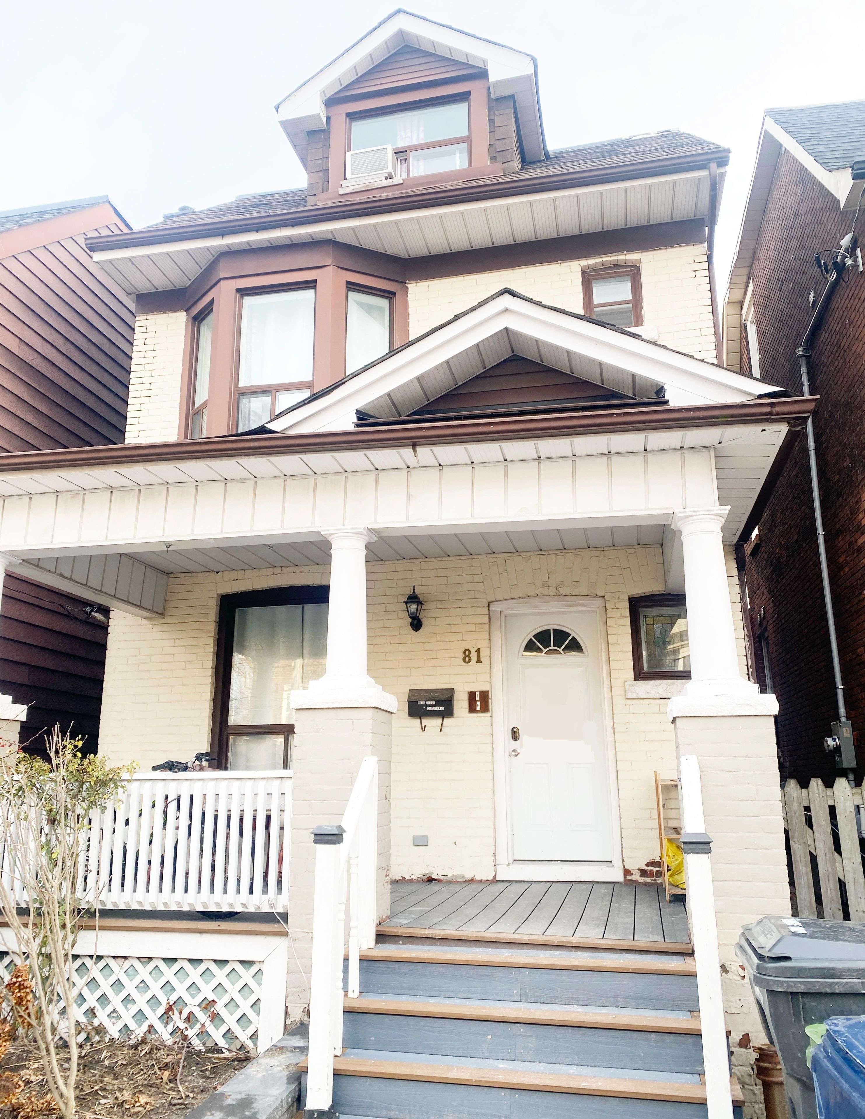 81 Hallam ST #Room 201, Toronto W02, ON M6H 1W7