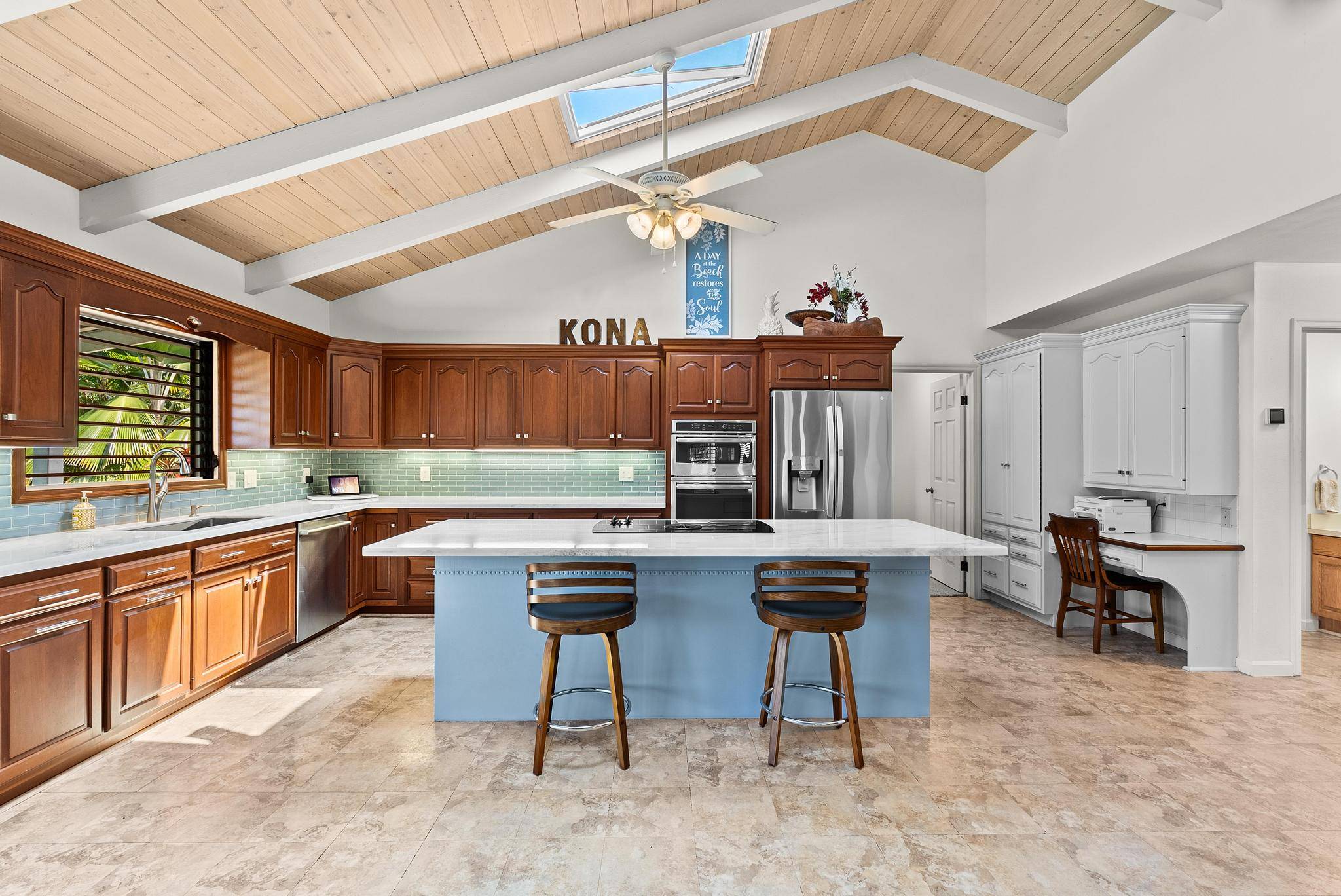 75-679 PAAI PL, Kailua Kona, HI 96740
