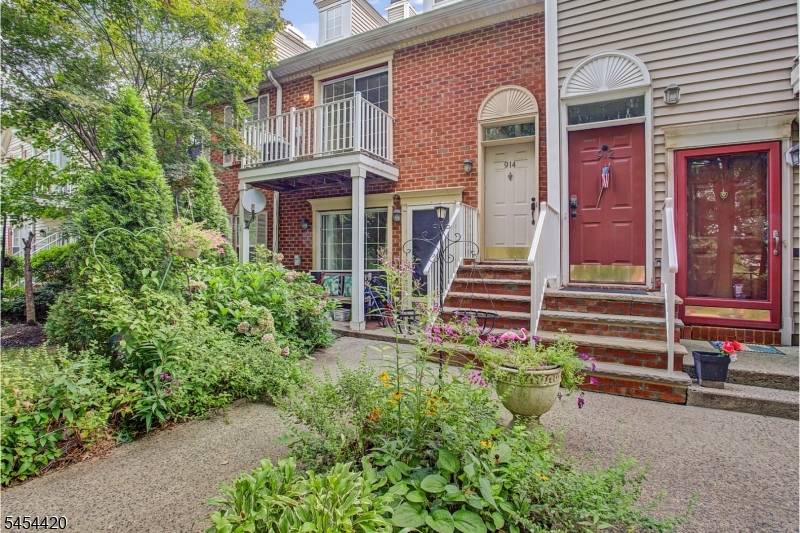 914 Timberbrooke Drive Ondo, Bedminster Twp., NJ 07921