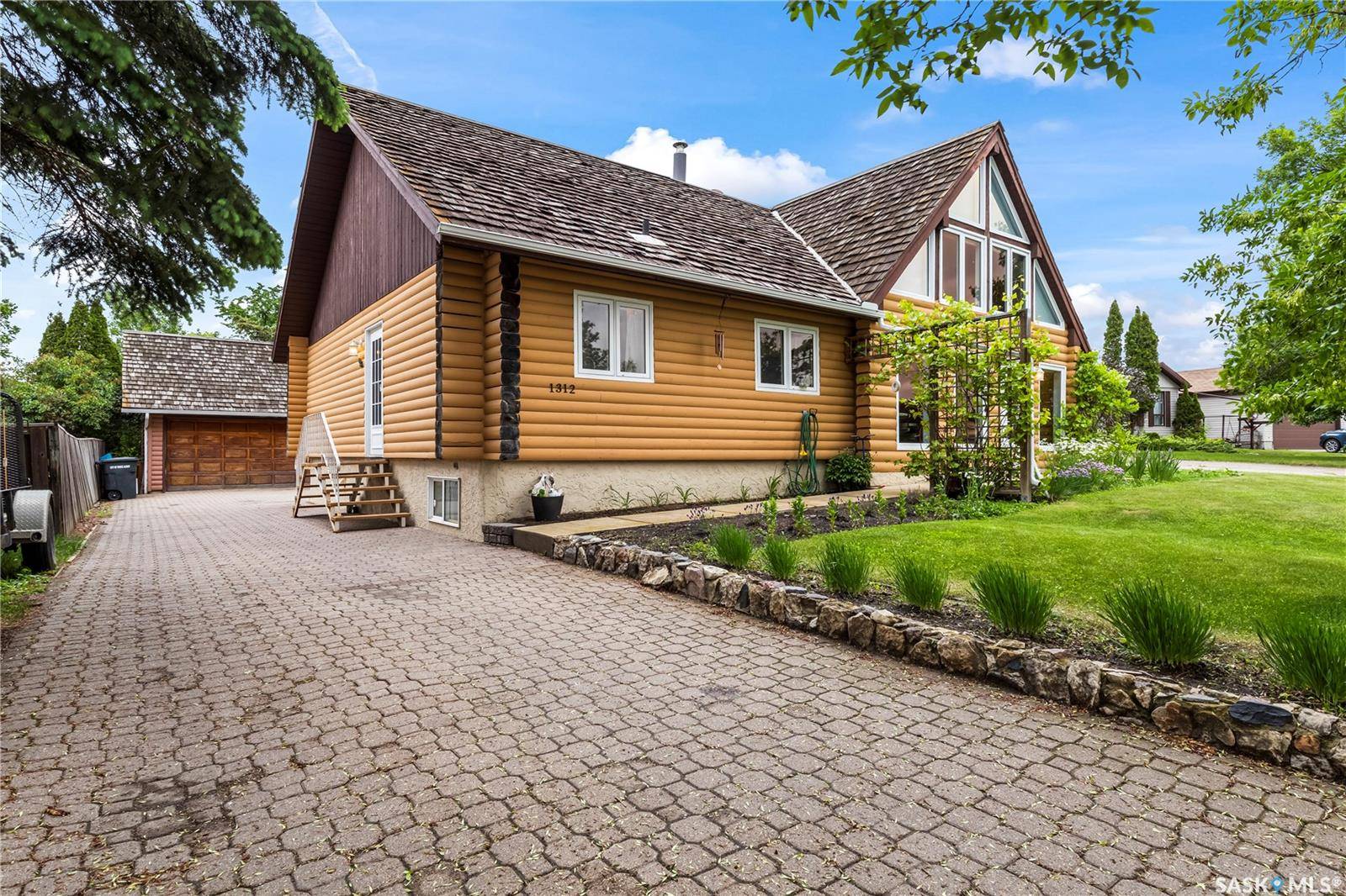 1312 Reed BAY, Prince Albert, SK S6V 6R4