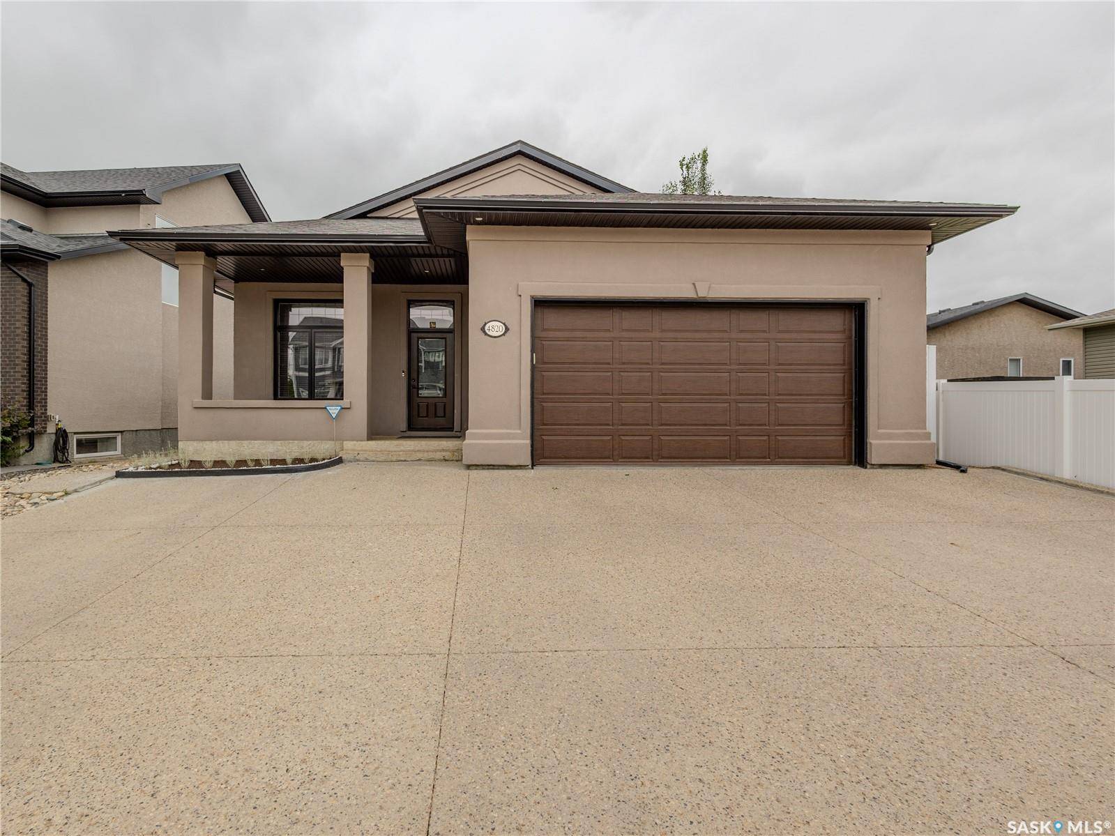 4820 McCombie CRESCENT, Regina, SK S4W 0B2