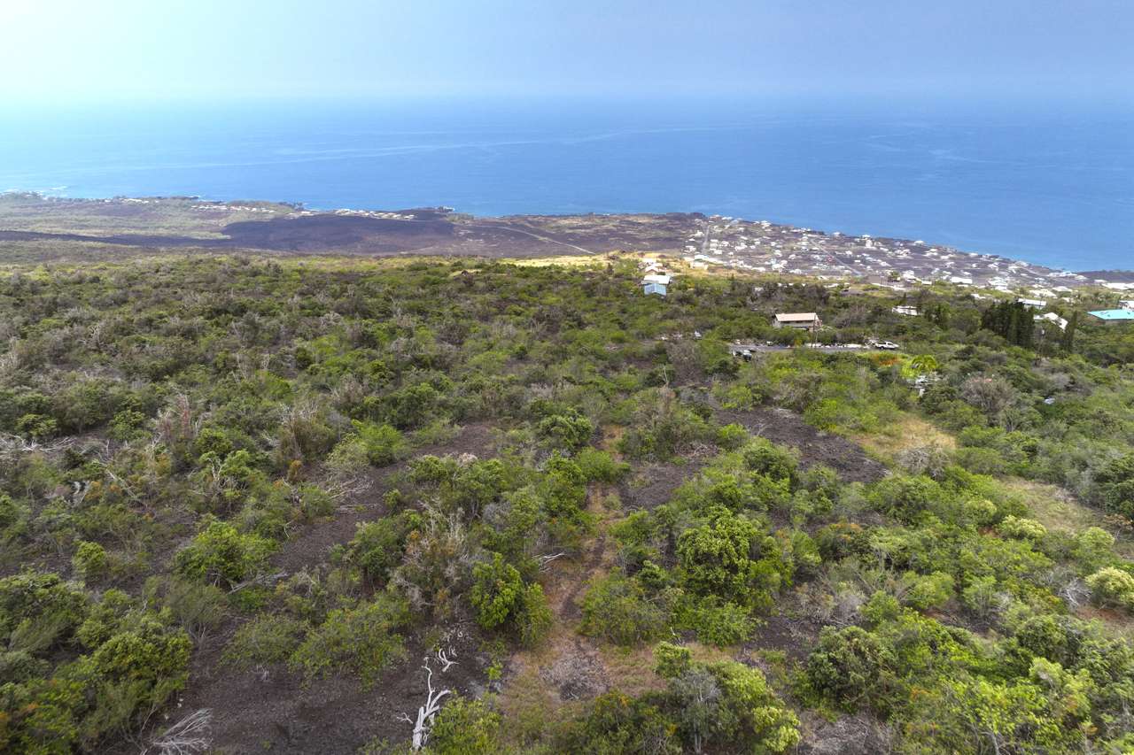 MAUNALOA AVE, Captain Cook, HI 96704