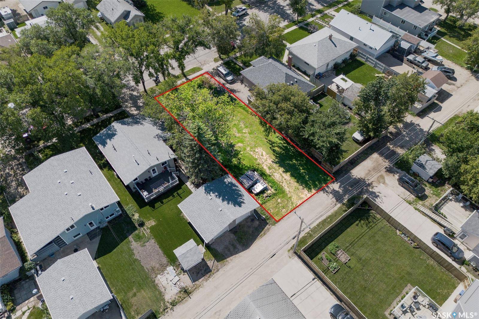 210 McLeod AVENUE E, Melfort, SK S0E 1A0