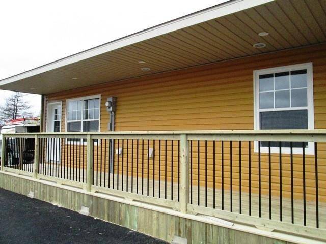 7 Thistle Street, Sunnyside, T. Bay, NL A0B3J0