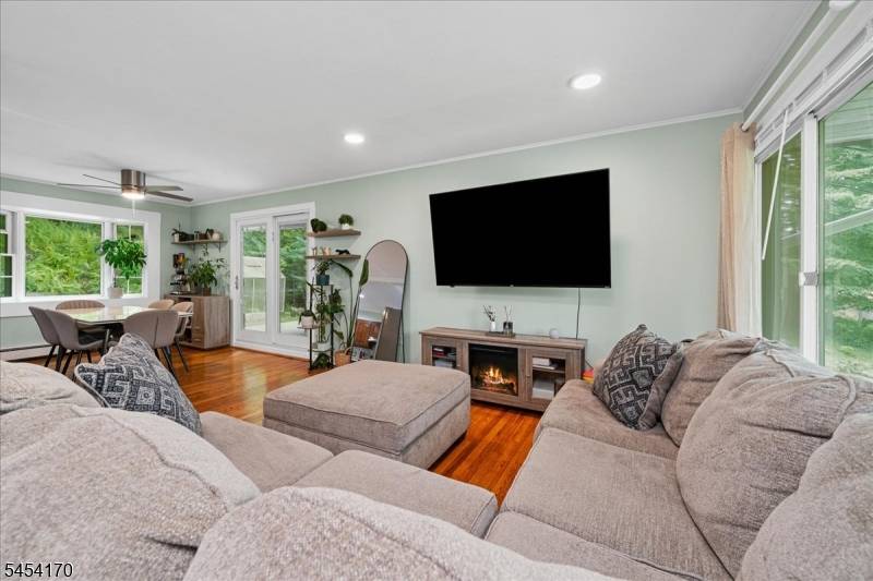 8 C O Dr, Byram Twp., NJ 07821