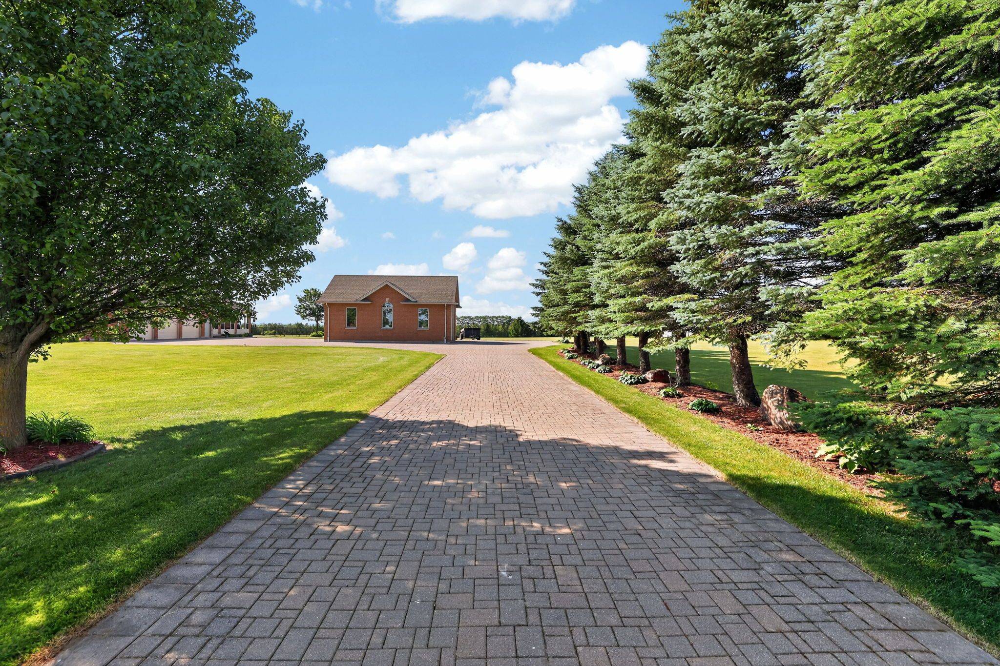 3421 Cole RD, East Gwillimbury, ON L0G 1R0