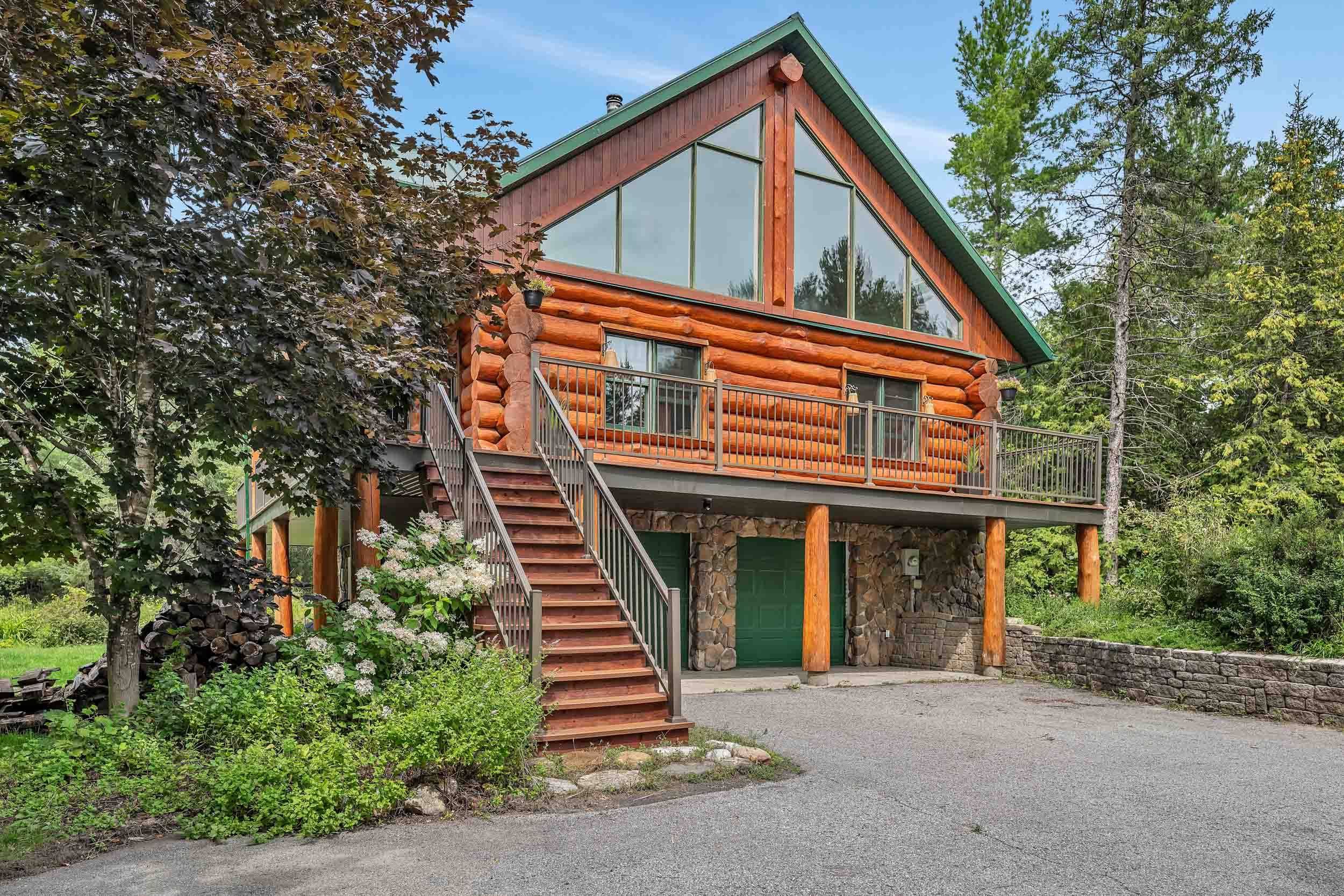 107 Corkery Woods DR, Carp - Huntley Ward, ON K0A 1L0