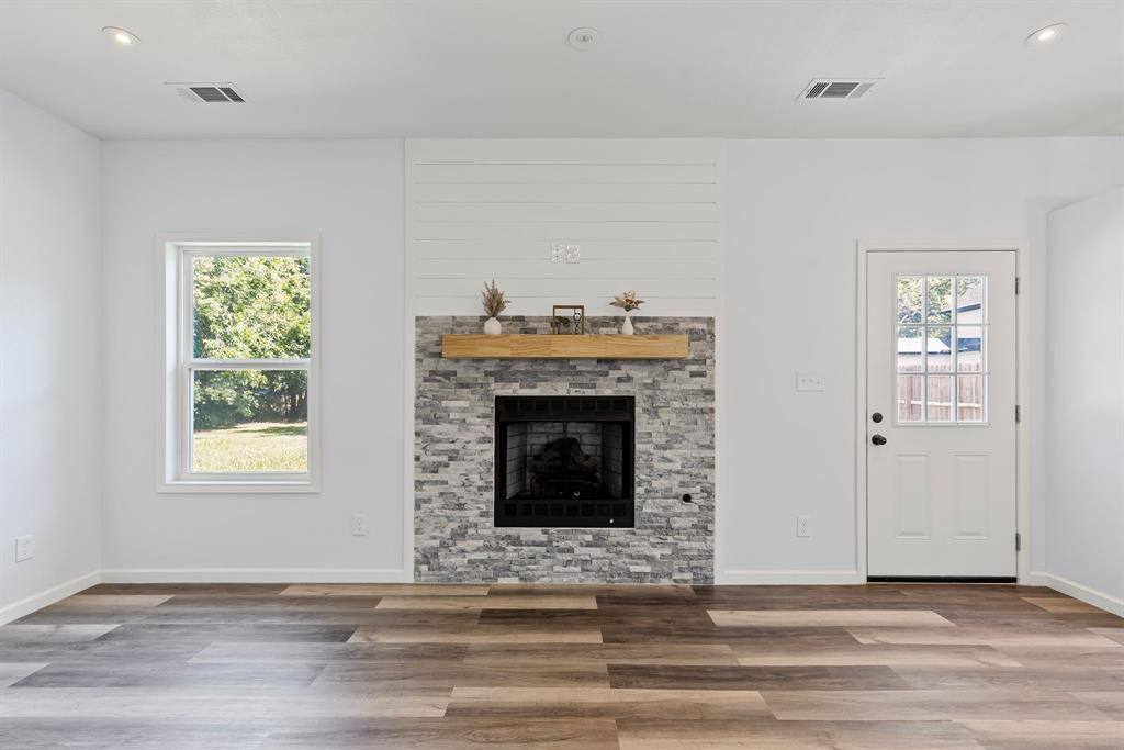 749 E Marshall Avenue, Cooper, TX 75432