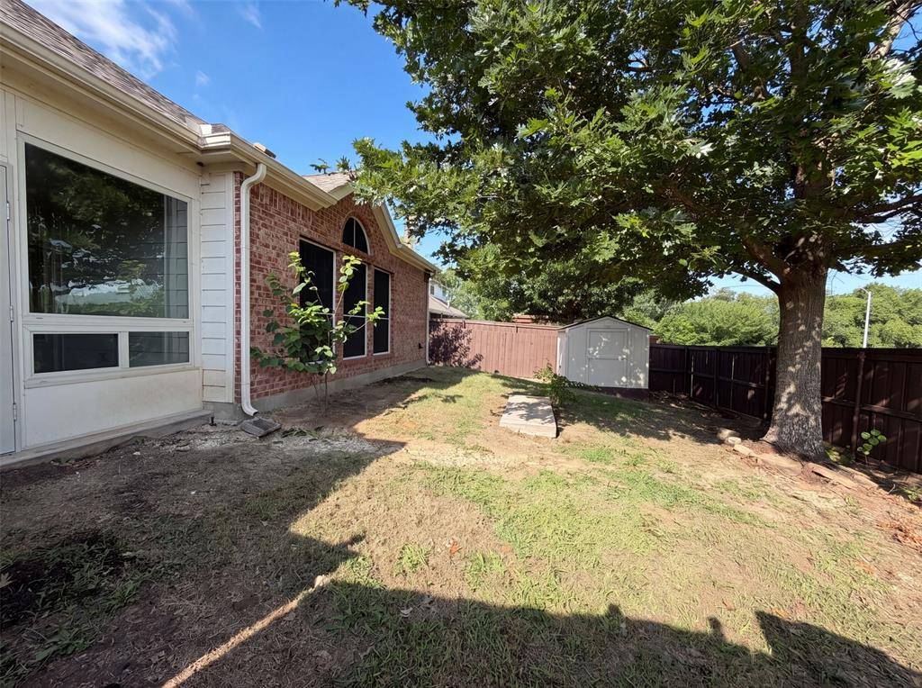 529 Olympia Street, Desoto, TX 75115