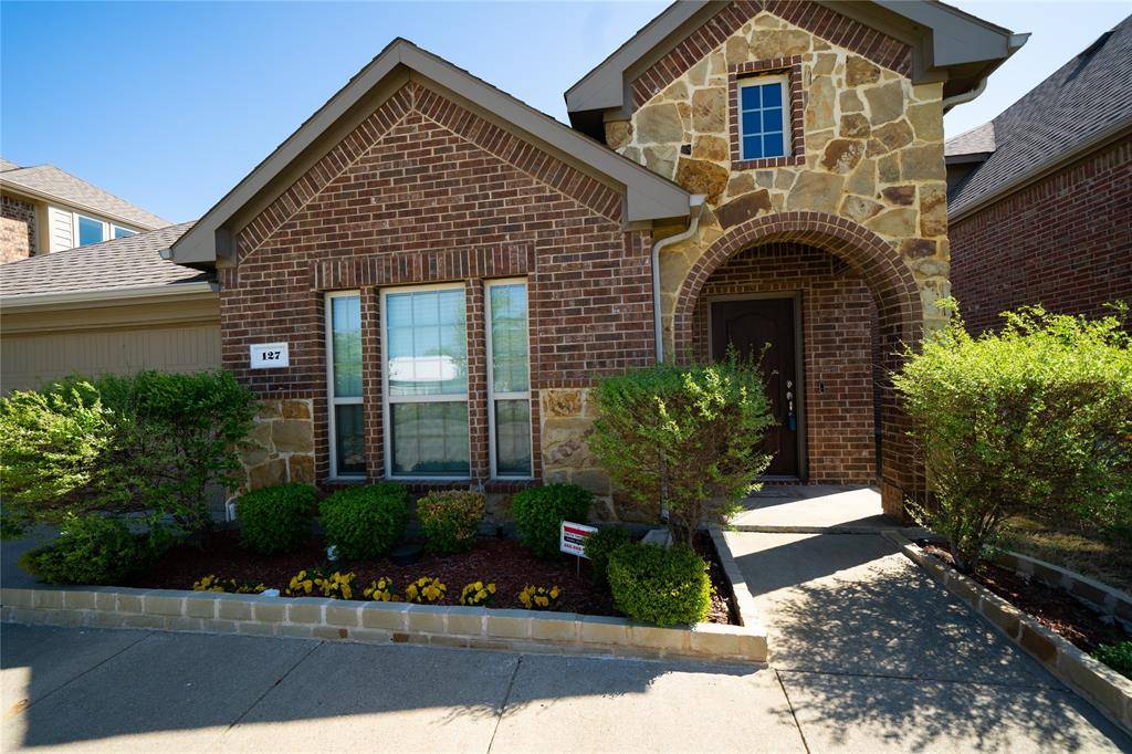 127 Charleston Lane, Fate, TX 75189
