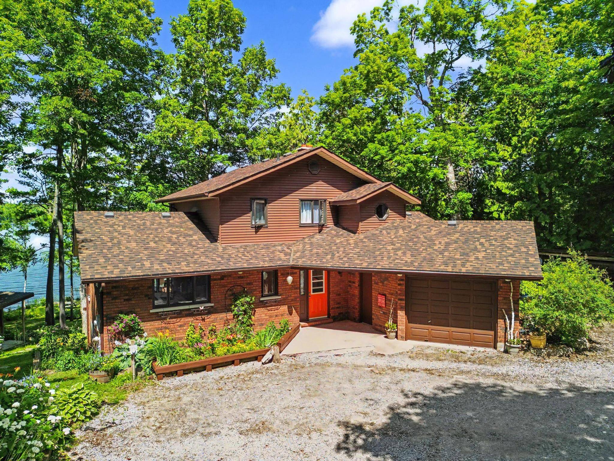 113 Sugarbush CRES, Trent Lakes, ON K0L 1J0
