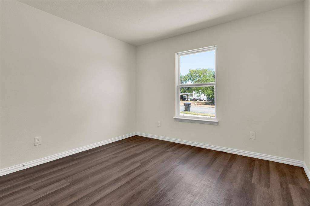 414 E Munson Street, Denison, TX 75021