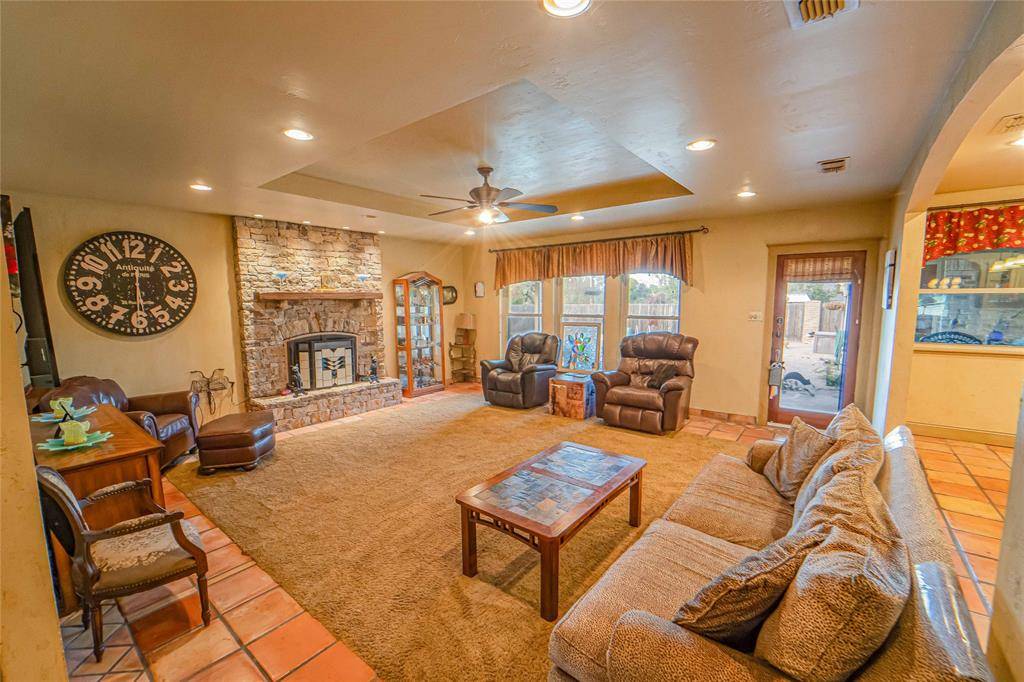 2 London Lane, Breckenridge, TX 76424