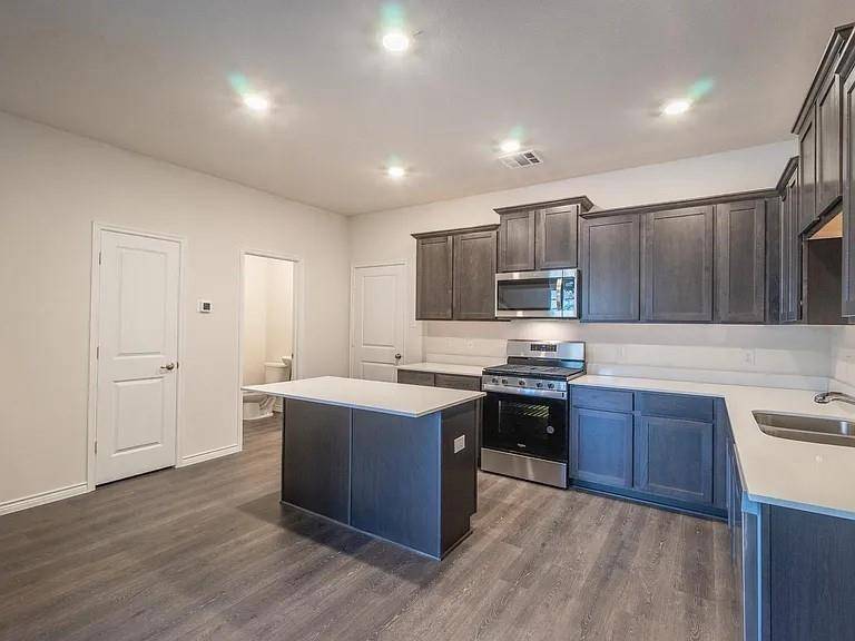 2145 Steer Creek Place, Mesquite, TX 75149