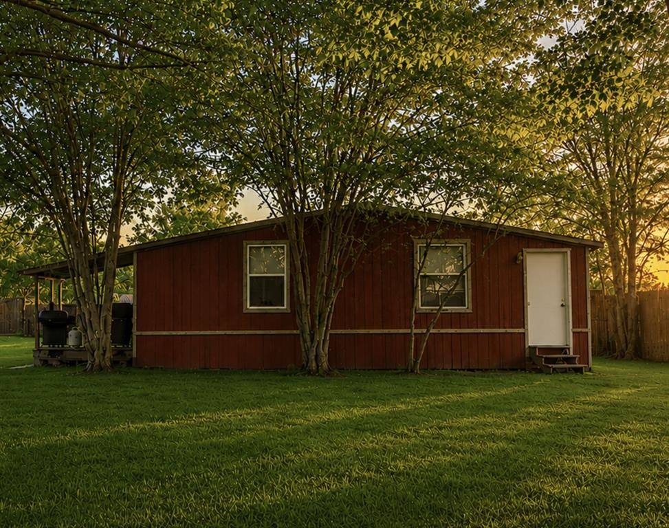 129&131 N Dunbar Lane, Emory, TX 75440