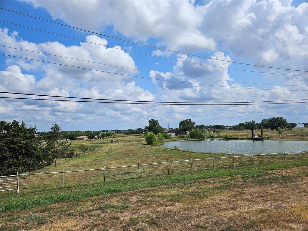 521 Blue Mound Road E, Haslet, TX 76052