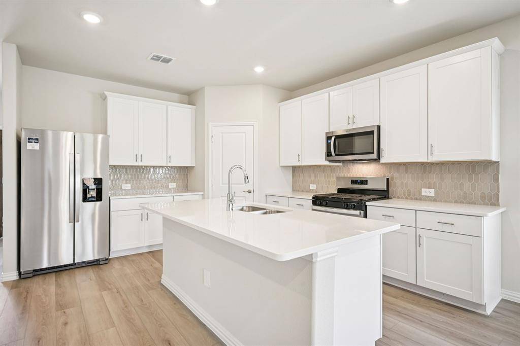 1424 Old Stead Drive, Princeton, TX 75071