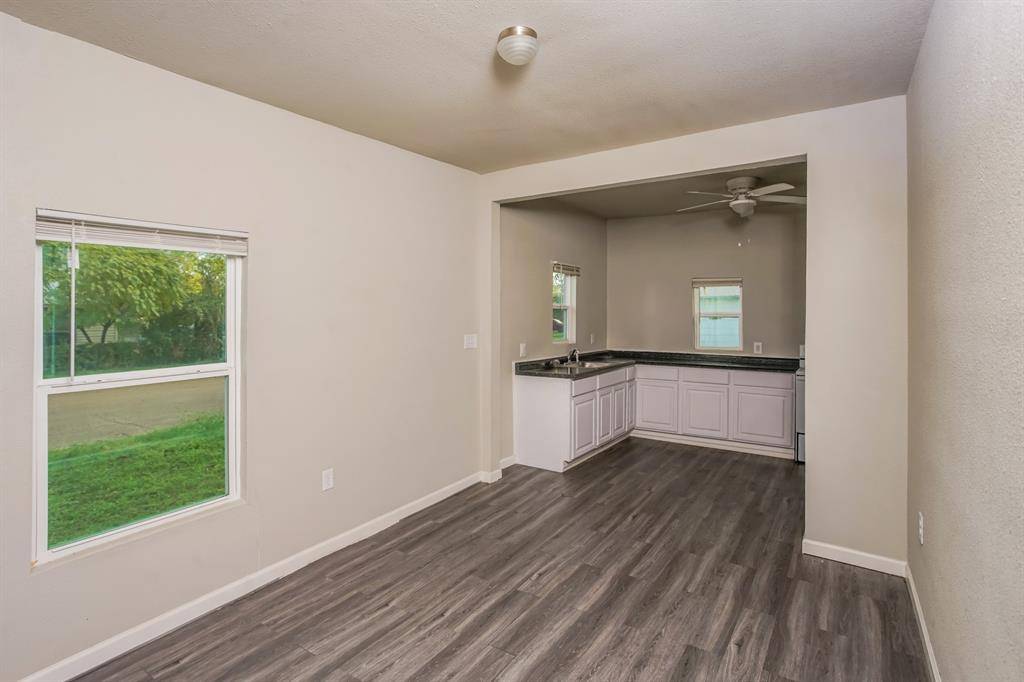 2402 Summer Avenue, Waco, TX 76708