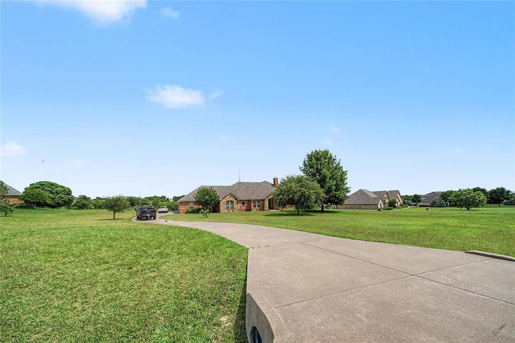 130 Aledo Grove Court, Fort Worth, TX 76126