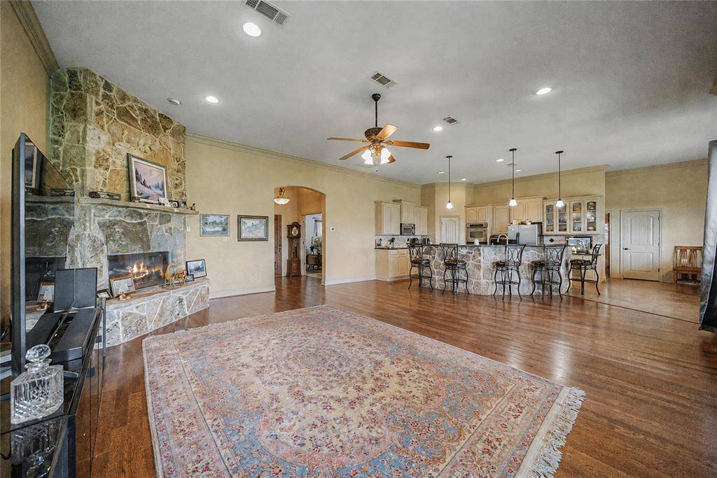 130 Aledo Grove Court, Fort Worth, TX 76126