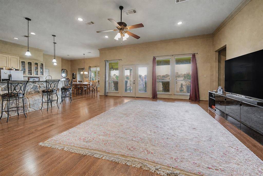 130 Aledo Grove Court, Fort Worth, TX 76126