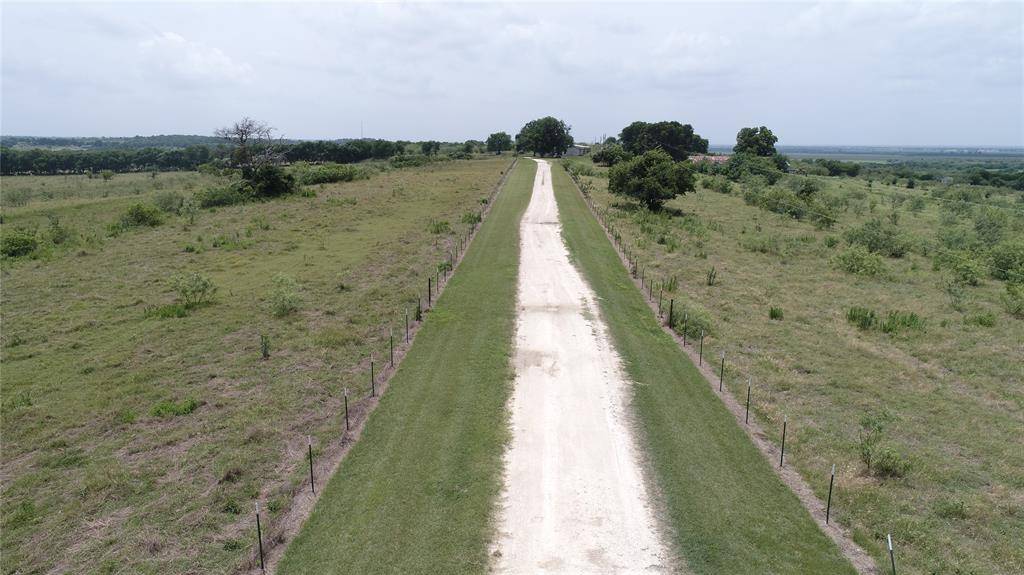 1191 J B Vandiver Loop, Moody, TX 76557