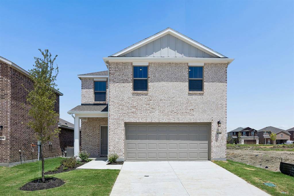 828 Hillcrest Boulevard, Princeton, TX 75407