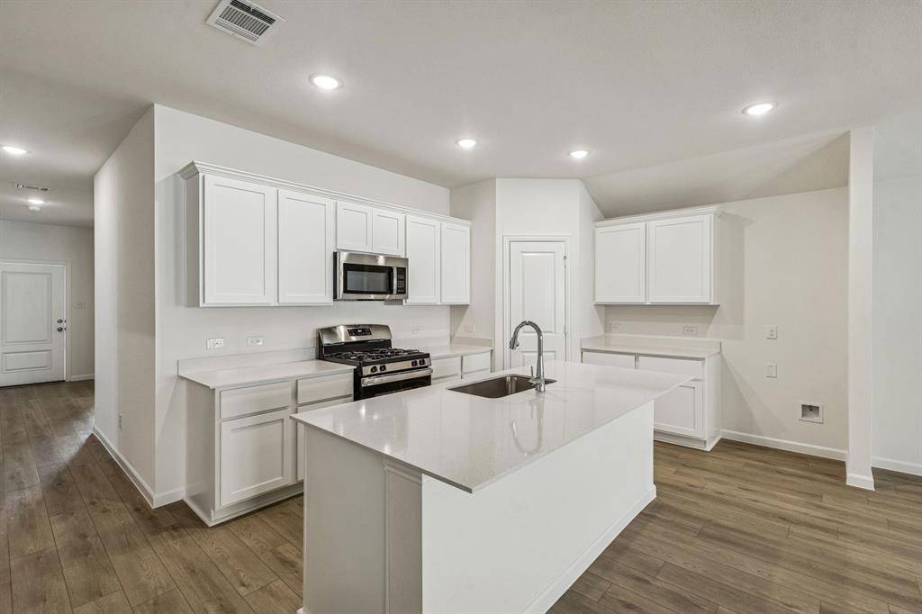 2523 Canadian Way, Crandall, TX 75114