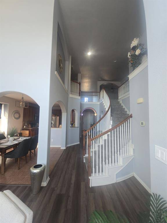 5513 Grenada Drive, Fort Worth, TX 76119