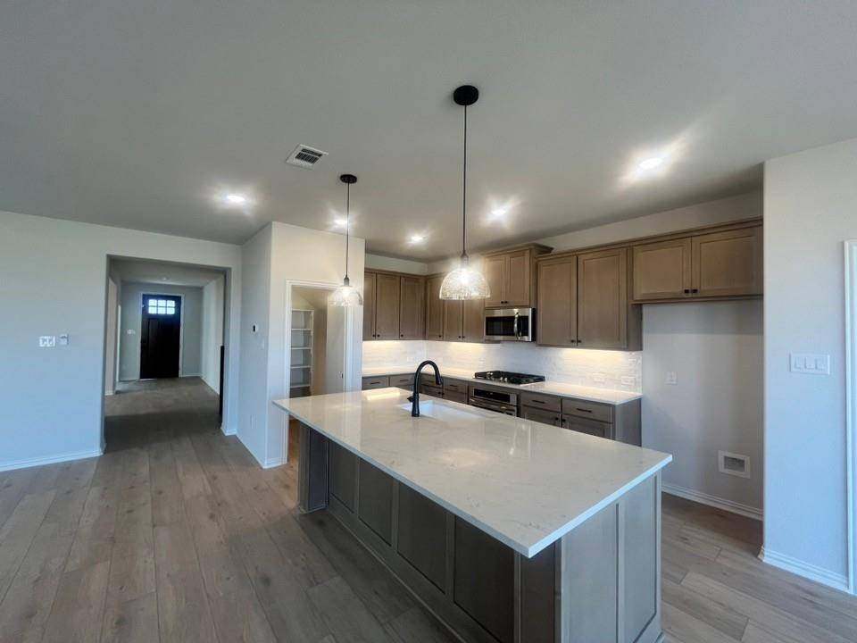 15012 Green Bluff Drive, Aledo, TX 76008