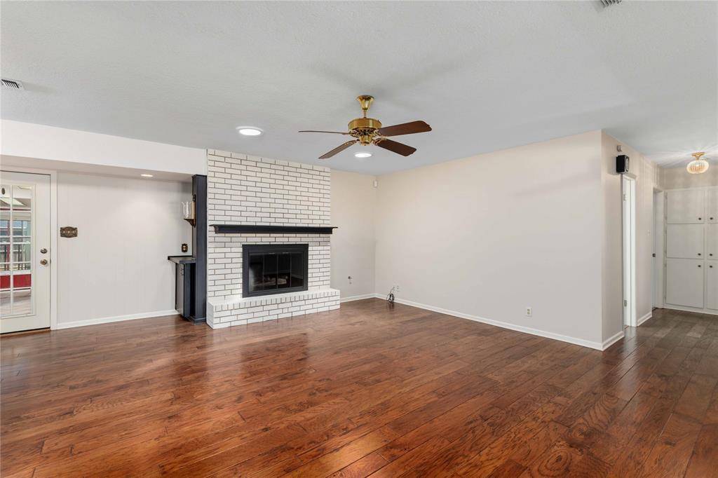 4304 9th Street, Brownwood, TX 76801
