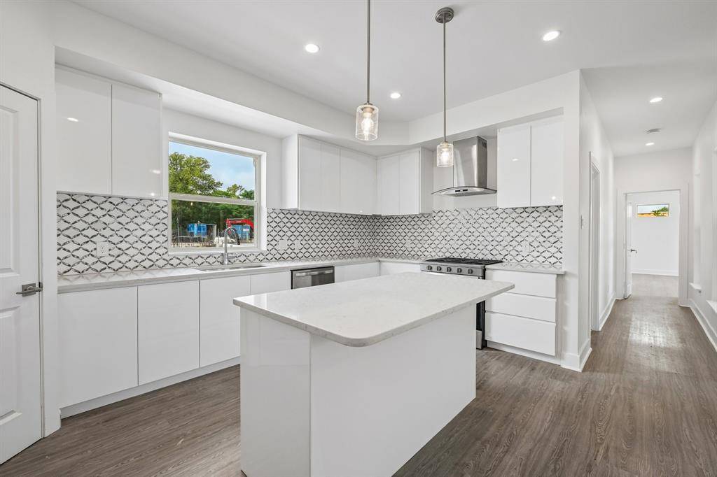 3769 Wenatche Drive, Dallas, TX 75233
