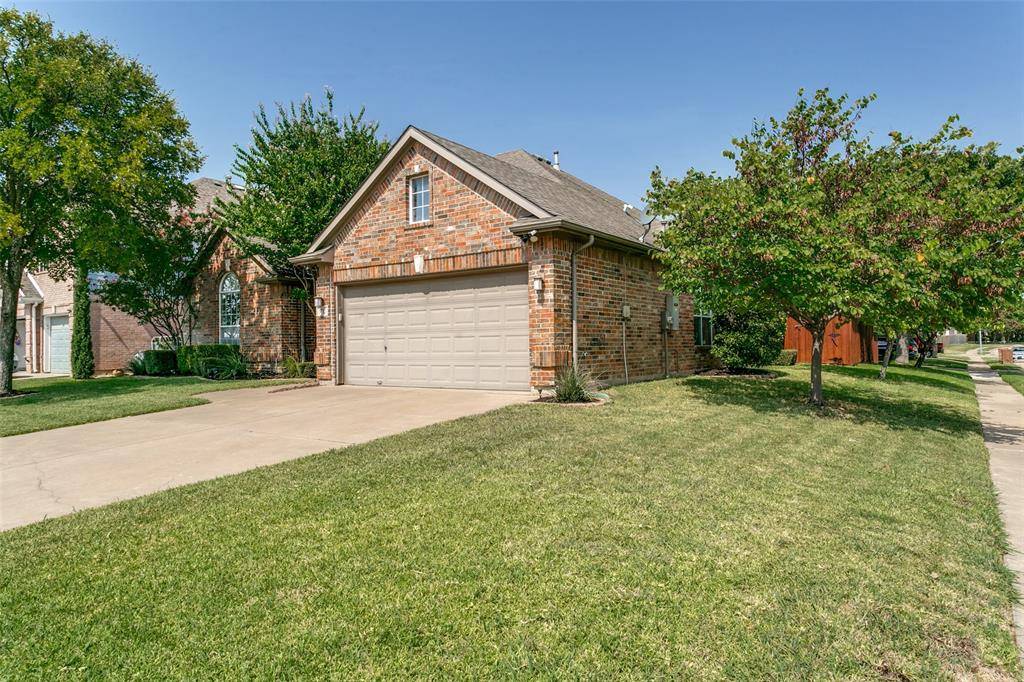 5713 Kelly Court, Haltom City, TX 76137