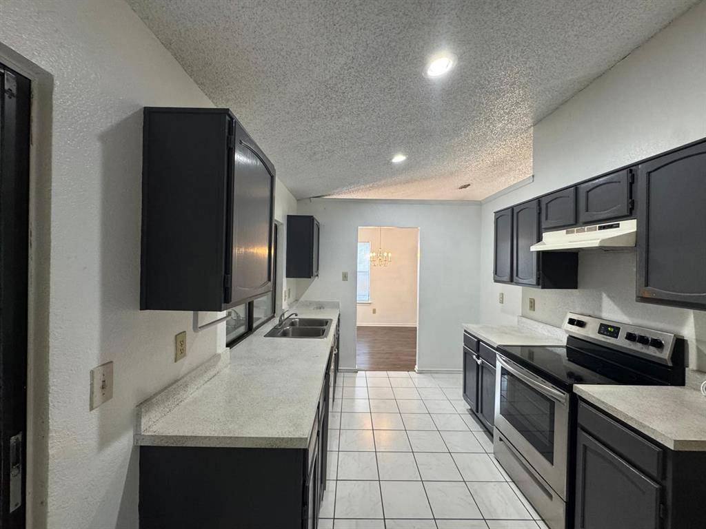 500 Island Court, Irving, TX 75060