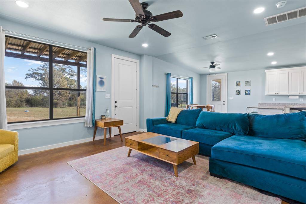 785 County Road 4840, Mount Pleasant, TX 75455