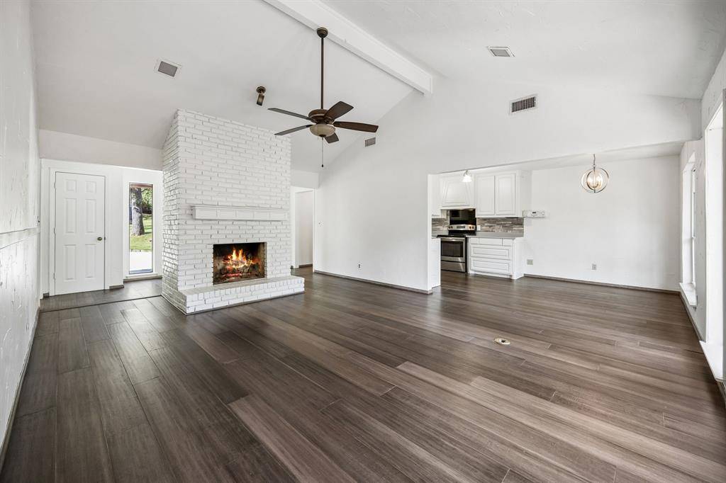 4406 Rain Forest Drive, Arlington, TX 76017