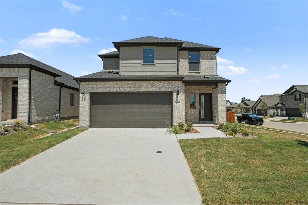 500 Green Grass, Mckinney, TX 75071
