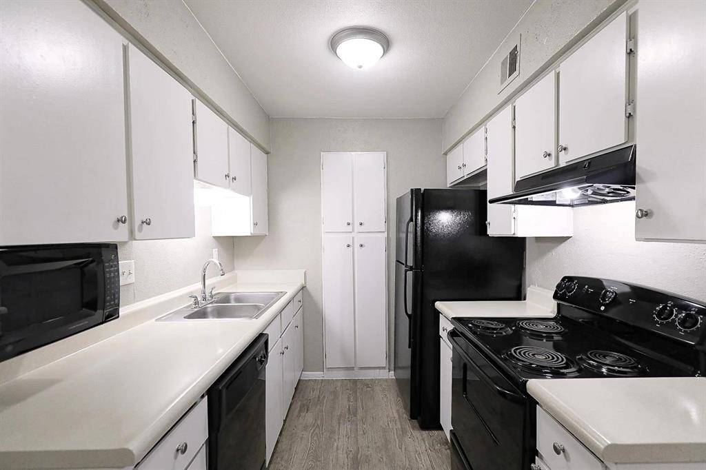 8100 N Mopac Expressway #03-111, Austin, TX 78759