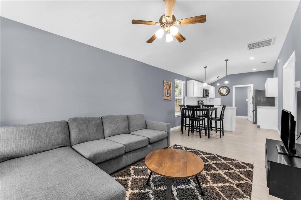 313 E Texas Avenue, Killeen, TX 76541