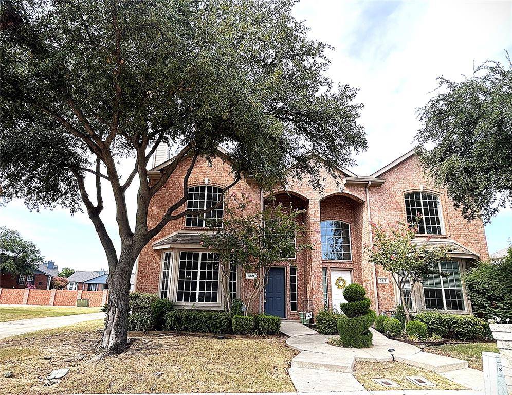 389 Ivan Drive, Lewisville, TX 75067