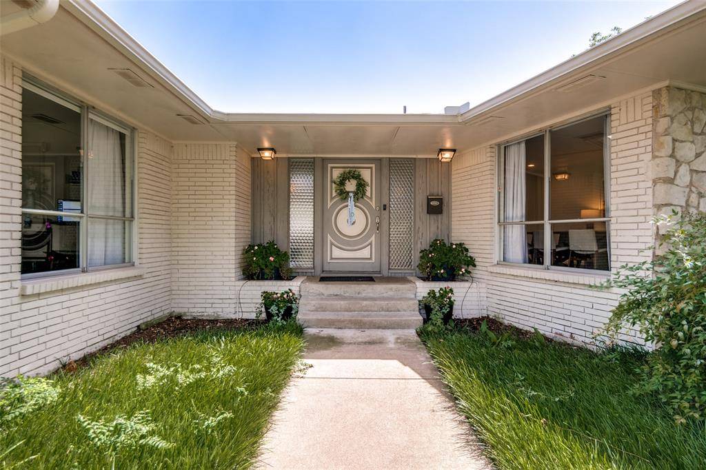 4614 Ridgeside Drive, Dallas, TX 75244