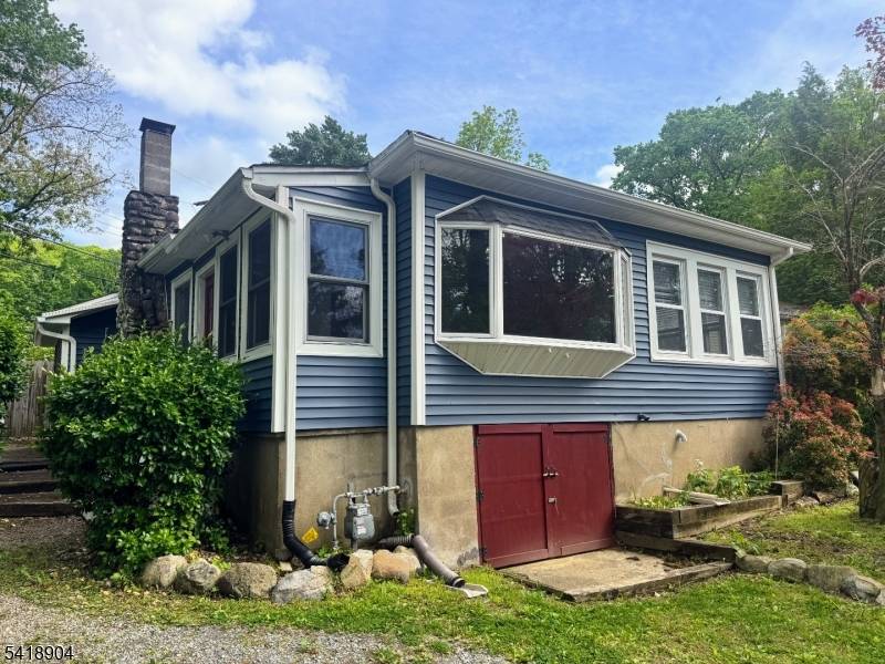 32 Laurel Drive, Jefferson Twp., NJ 07438