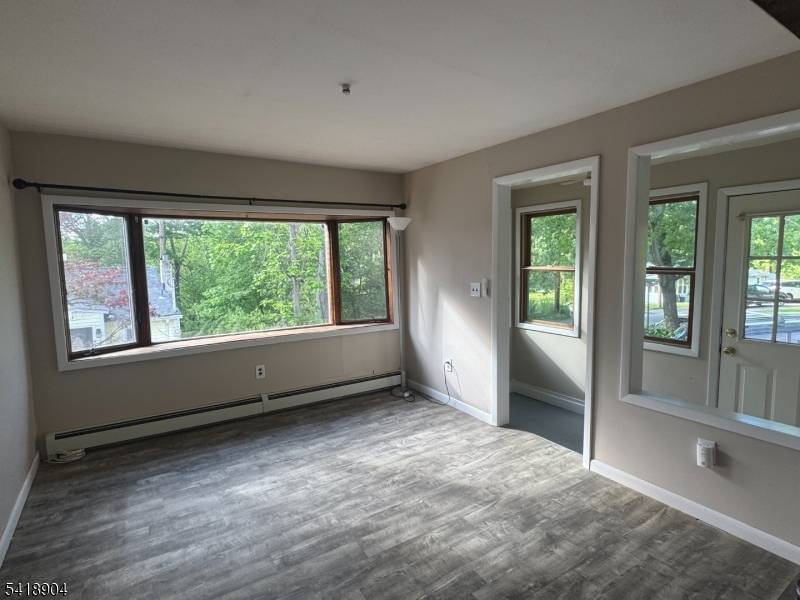 32 Laurel Drive, Jefferson Twp., NJ 07438