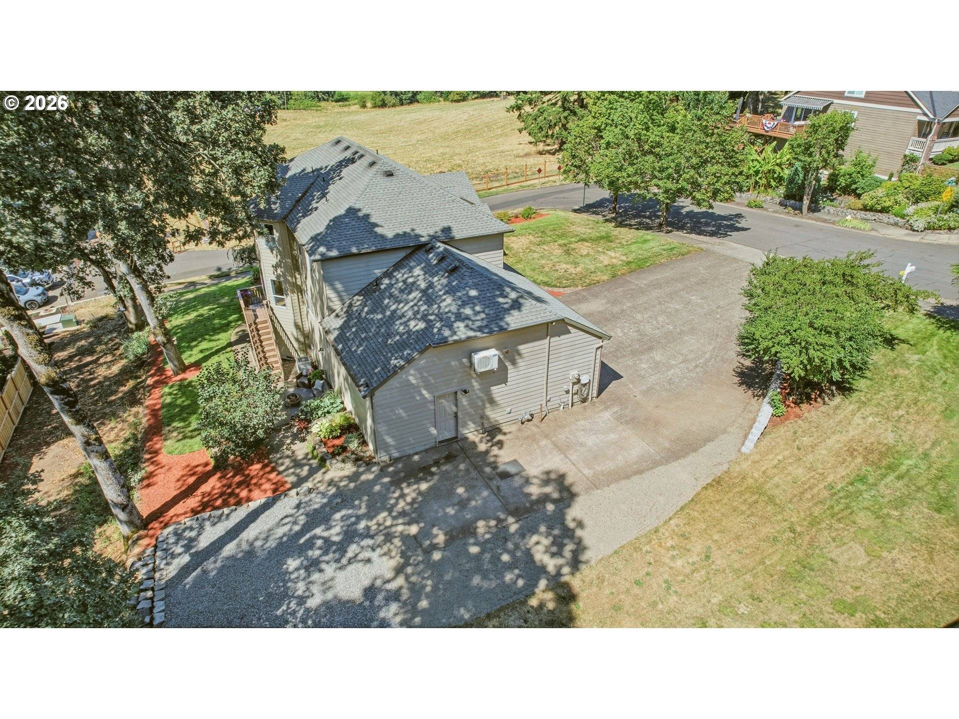 16023 TRAIL DR, Oregon City, OR 97045
