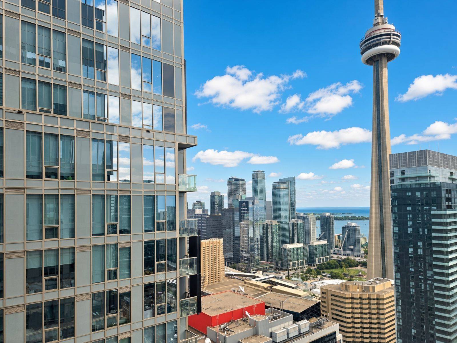 35 Mercer ST #4013, Toronto C01, ON M5V 0V1